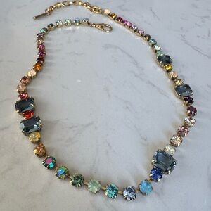 Mixed crystal stone shapes and gorgeous colors.